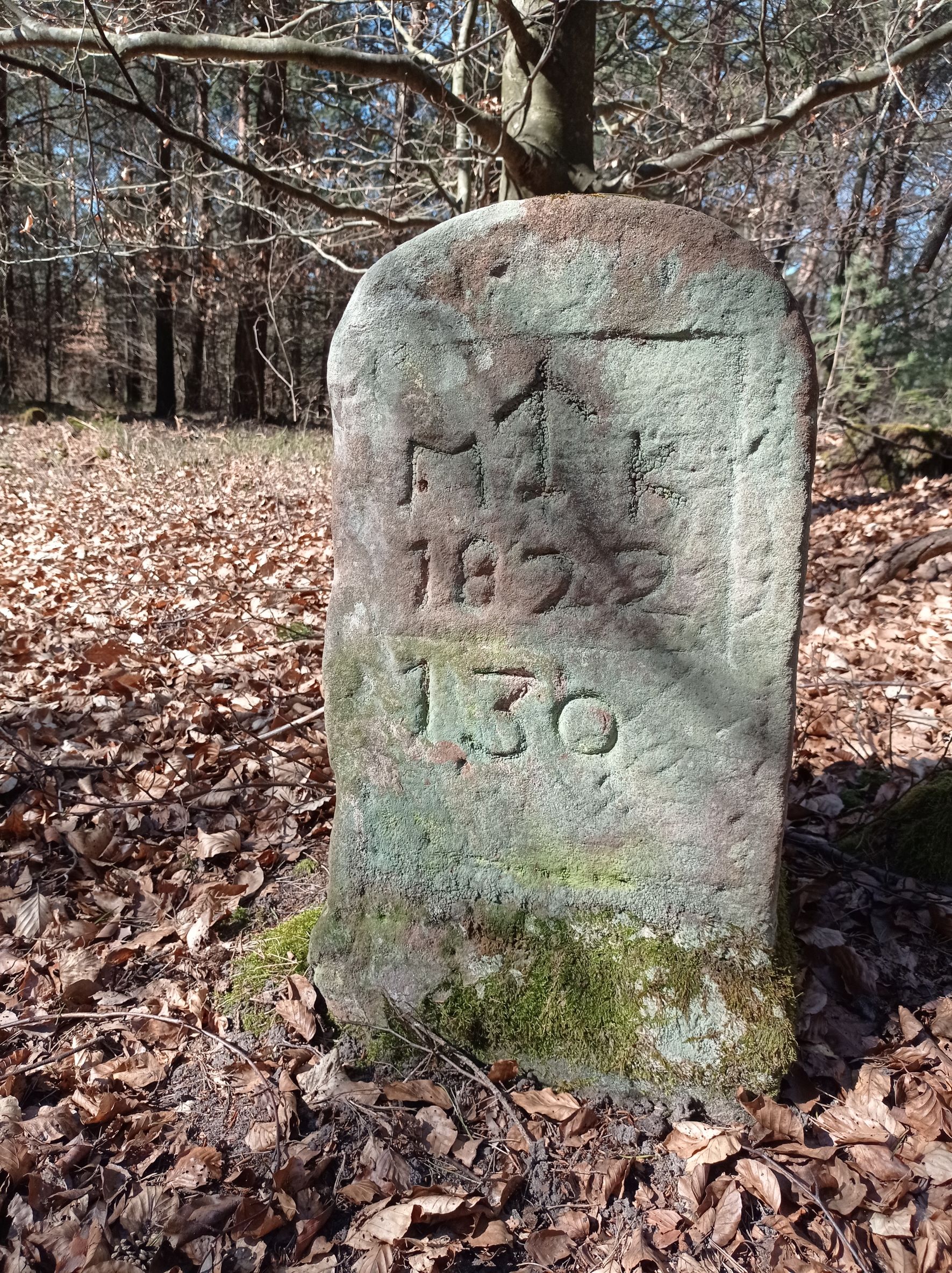 Grenzstein maikammer 130 kirrweiler 24 ansicht.jpg